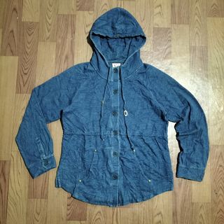 (Category: ) located in . Submitted by thrift_hunter73 (Listing ID 1379570740, Image 1). Description: .