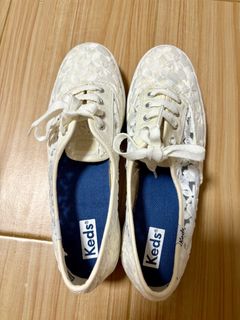 （分類：）位於 。 由 lovelykepoo 提交（商品編號 1379600507，圖片 1）。簡介： 。