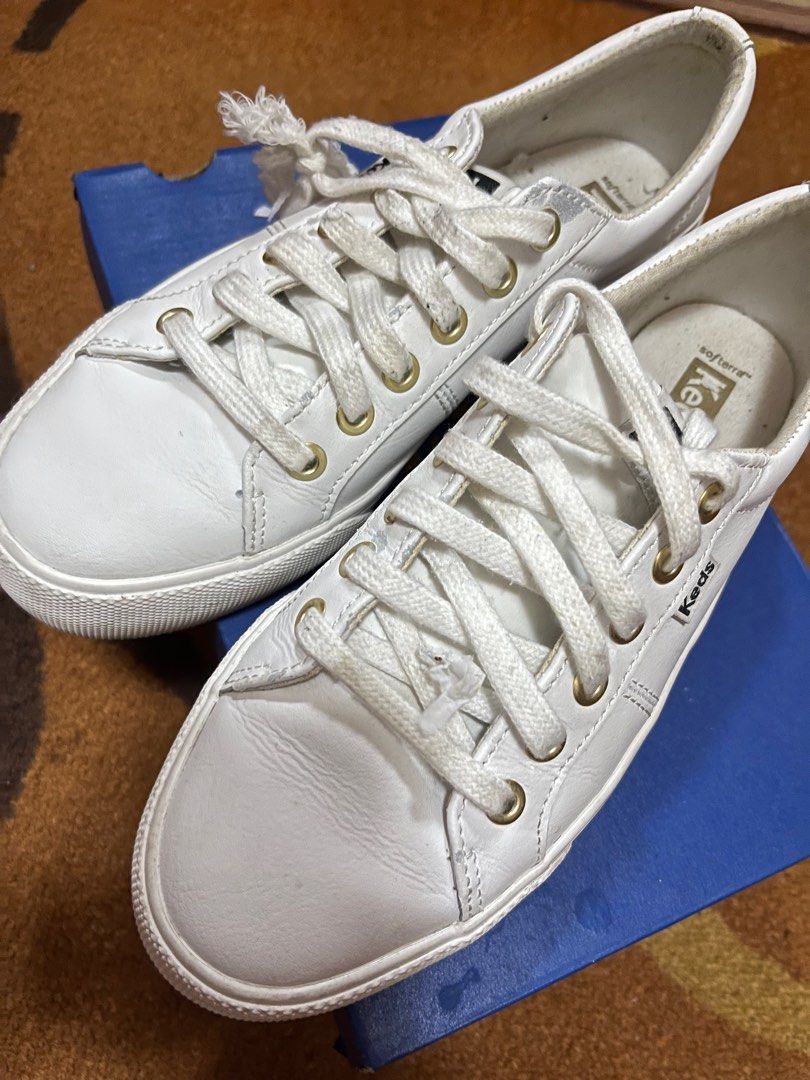 KEDS JUMP KICK DUO LEATHER WHITE (Category: Sneakers) located in Caloocan City. Submitted by garn04 (Listing ID 1379573994, Image 1). Description: KEDS JUMP KICK DUO LEATHER WHITE Size: 36.5 US LOC: Caloocan South Worn twice, was stored for 8 months long and has some flaws with the shoelace. Selling it for more than half of the original price. Brought at SM STORE, authentic and original. .