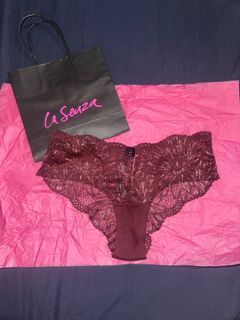 (Category: ) located in . Submitted by prelovedbyrx (Listing ID 1379603065, Image 1). Description: .