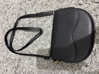 (Category: ) located in . Submitted by nhpreloved11 (Listing ID 1379705296, Image 1). Description: .