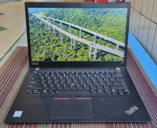 (Category: ) located in . Submitted by tech_laptops.sg (Listing ID 1379563556, Image 1). Description: .