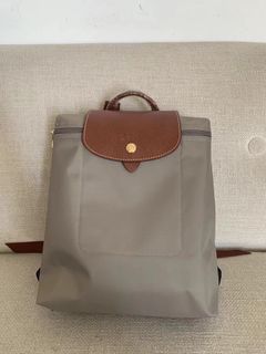 （分類：）位於 。 由 alainalesi 提交（商品編號 1379595952，圖片 1）。簡介： 。