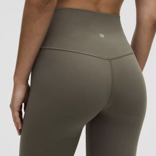 (Category: ) located in . Submitted by luxnmore_dvo (Listing ID 1379629500, Image 1). Description: .