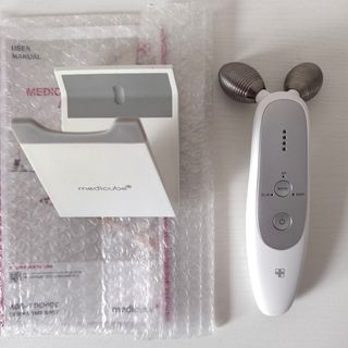 （分類：）位於 。 由 yanne9503 提交（商品編號 1379626939，圖片 1）。簡介： 。