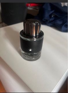 (Category: ) located in . Submitted by jvscents (Listing ID 1379606852, Image 1). Description: .