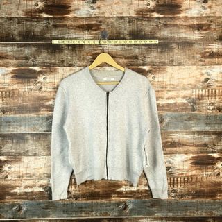 (Category: ) located in . Submitted by Random_thrift (Listing ID 1379541749, Image 1). Description: .