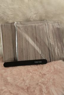 (Category: ) located in . Submitted by eshiacosmetics (Listing ID 1379537261, Image 1). Description: .