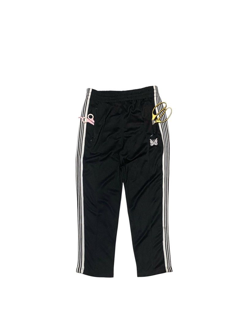🏷️Needles Track pants (Category: Luxury Apparel) located in Quezon City. Submitted by angelamaec (Listing ID 1379675554, Image 3). Description: Excellent condition 15x37 Missing wash tag Add ship.