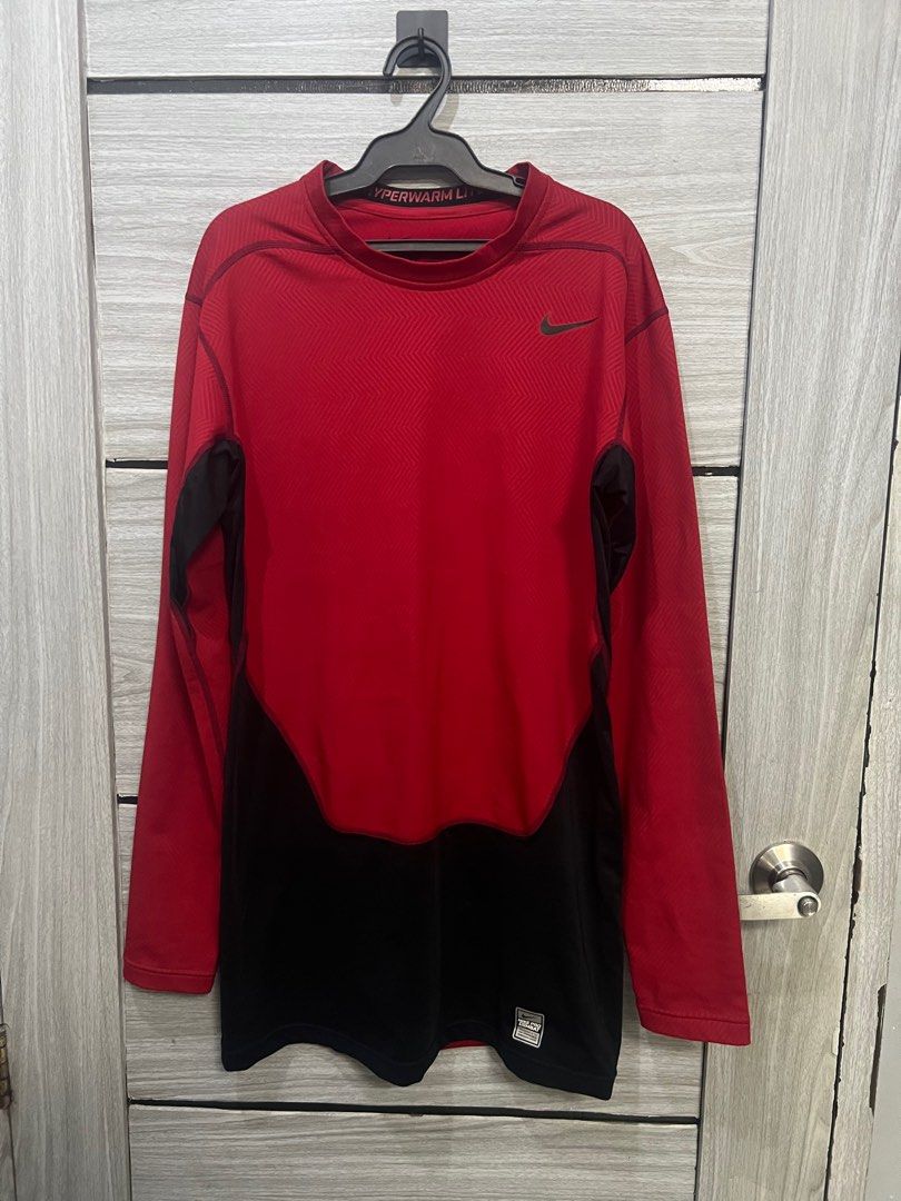 nike pro combat hyperwarm lite red (Category: Activewear) located in Masantol. Submitted by ag_declutter (Listing ID 1379688780, Image 1). Description: l to xl size frame.
