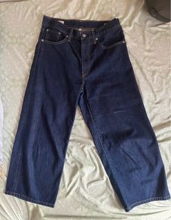 (Category: ) located in . Submitted by aggrcola (Listing ID 1379382440, Image 1). Description: .