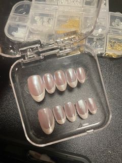 （分類：）位於 。 由 xixidrella 提交（商品編號 1379682742，圖片 1）。簡介： 。
