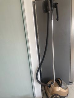 (Category: ) located in . Submitted by kat1704 (Listing ID 1379566260, Image 1). Description: .