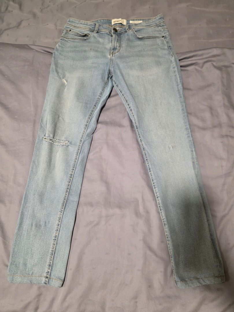 Pull & bear bottom (Category: Jeans) located in Kuching. Submitted by Plovedd (Listing ID 1379621095, Image 1). Description: .