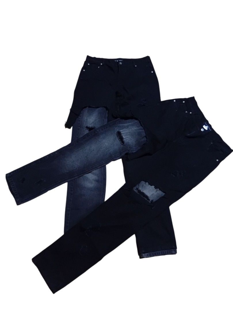 RAF SIMONS VIBE - A WENDE PANEL DESTROYED JEANS (Category: Jeans) located in Maramag. Submitted by kennethrab93665 (Listing ID 1379665135, Image 1). Description: A-WENDE PANEL DESTROYED JEANS 1pc available🤎 500 each + sf ✅️ Raf Simons Vibes🔥 ✅️ both like new condition✅️ both size 2 in tag - waistline 32-33✅️ length 46 thigh 12.5 hem 8 ganda ng details nito lalo na sa personal🤎✅️ pwedi mo suotin agad , malinis ✅️ 📩.