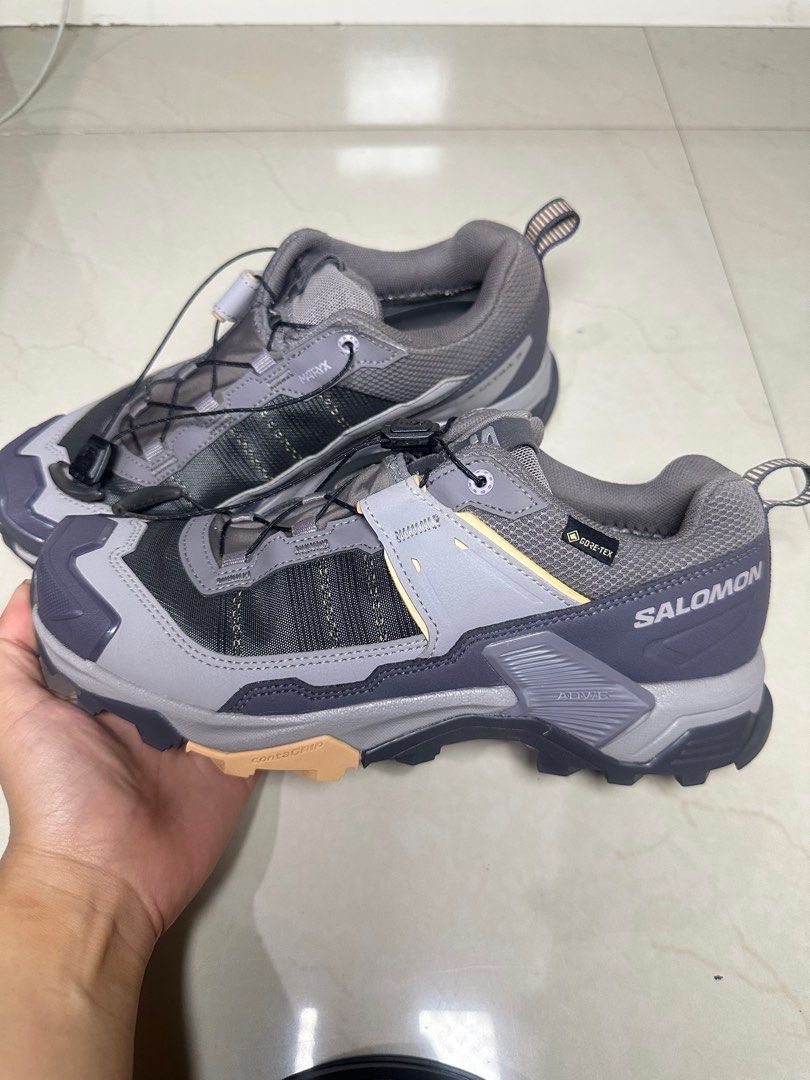 Hiking Shoes Salomon X Ultra GTX, Fesyen Wanita, Sepatu di Carousell