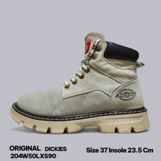 (Kategori: ) berada di . Dikirim oleh scbdshopcuanbranded (ID iklan 1379598720, Gambar 1). Deskripsi: .