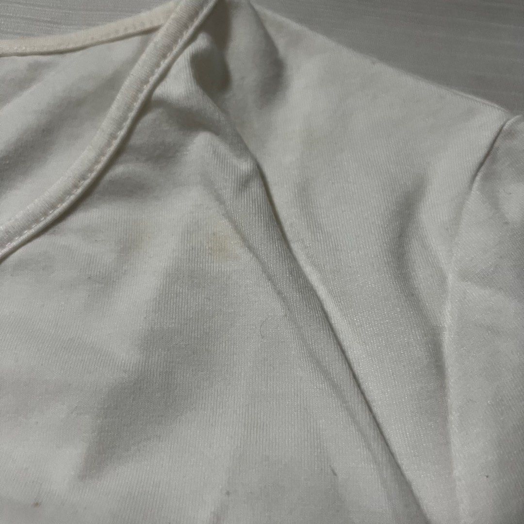 SHEIN White scrunched cropped top (Category: Shirts) located in Manila. Submitted by _fromrani (Listing ID 1379608729, Image 3). Description: - for xs-s - has tiny yellow stains due to storage (can be washed) - decluttering.