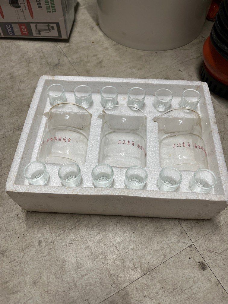 由 24h_fix (刊登 ID 1379632779，圖片 1) 提交，位於 台北市 (Taipei) 的 Shot杯 (類別：水杯、水壺)，說明：喝酒喝茶都可以用。