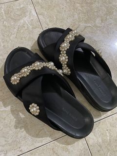 (Kategori: ) berada di . Dikirim oleh annisaamal (ID iklan 1379679727, Gambar 1). Deskripsi: .