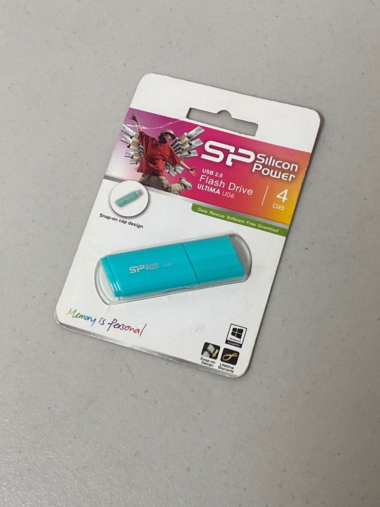 由 jjj88688 (刊登 ID 1379671214，圖片 1) 提交，位於 台北市 (Taipei) 的 全新SP廣穎隨身碟4G (類別：硬碟及儲存裝置)，說明：全新商品 可使用麥貨便 若有問題歡迎詢問 商品不議價，不換物，不面交，售出不退。