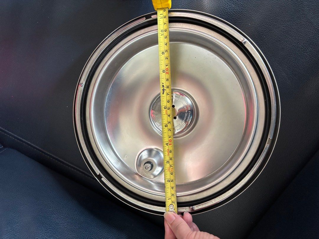 AMC pressure cooker lid. (Category: Cookware & Accessories) located in Singapore. Submitted by maggie2p2 (Listing ID 1379559704, Image 3). Description: AMC pressure cooker lid. Selling at $120. Brand new without box. Self collection At Anchorvale Road. .
