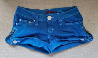 (Category: ) located in . Submitted by dontkickmyshin (Listing ID 1379609840, Image 1). Description: .