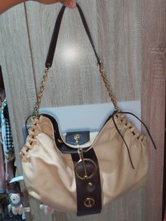 (Kategori: ) berada di . Dikirim oleh dinsdin (ID iklan 1379553913, Gambar 1). Deskripsi: .