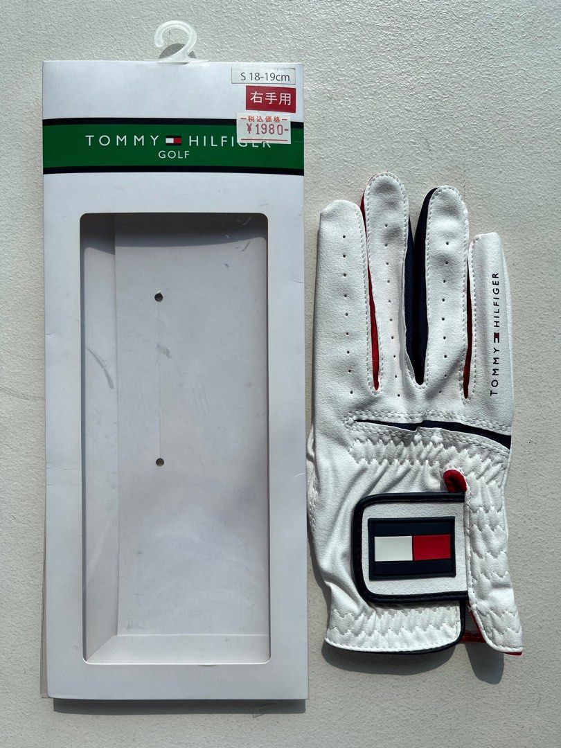 Tommy Hilfiger golf glove (lefty) (Category: Golf) located in Las Pinas. Submitted by popoy21 (Listing ID 1379606929, Image 2). Description: Brand new Ladies/Womens Size S: 18-19cm Worn on right hand Bought in Japan RFS: Unloading SF and booking c/o buyer Delivery via Grab/Lalamove or COD via LBC Location: usually Las Pinas | Mandaluyong Available if posted; firm price posted already.