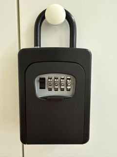 由 loooocus (刊登 ID 1379540216，圖片 1) 提交，位於 的 (類別：)，說明：。