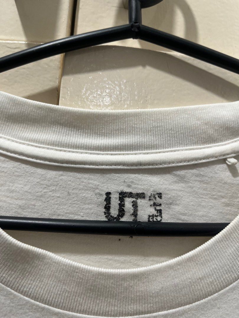 UNIQLO White Printed Shirt (Category: Tshirts & Polo Shirts ) located in Cagayan de Oro. Submitted by everythingpreloved__ (Listing ID 1379623668, Image 3). Description: UNIQLO White Printed Shirt - Medium on Tag, fits Medium to Large - NOT IRONED / PLANTSA (Thats why it looks crumpled) - well used!! Faveee - ship nationwide thru j&t etc…. - message for more details!.