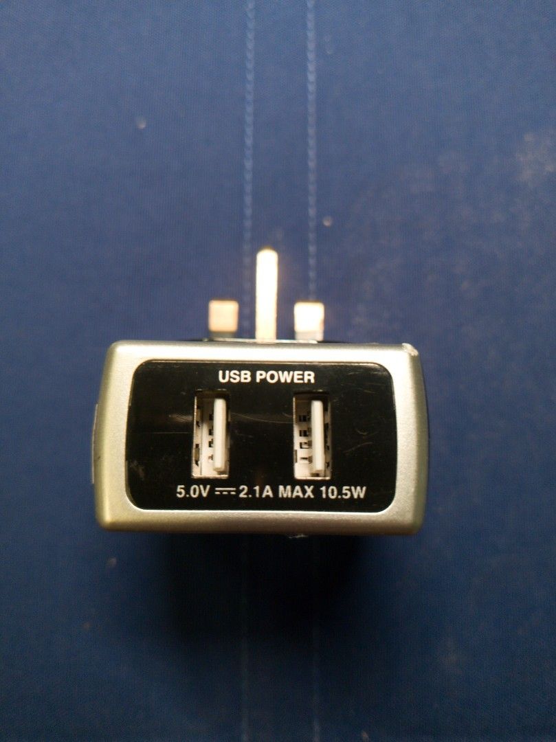 USB A Adaptor Power Plug (Category: Cables & Adaptors) located in Singapore. Submitted by bing0002 (Listing ID 1379540334, Image 1). Description: From Masterplug High Gloss. Surge Protection. Type G Power Plug. x2 USB A socket, x1 Type G socket Model: SRGAUSBPB2 *PayNow available.