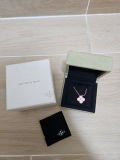 （分類：）位於 。 由 daviskeung 提交（商品編號 1379638921，圖片 1）。簡介： 。