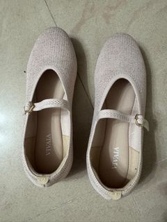 （分類：）位於 。 由 anna9965 提交（商品編號 1379689064，圖片 1）。簡介： 。