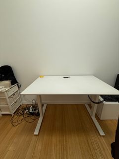 (Category: ) located in . Submitted by ra54321 (Listing ID 1379679403, Image 1). Description: .