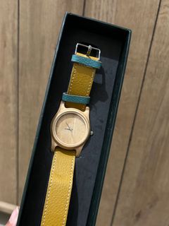 (Kategori: ) berada di . Dikirim oleh preloved_yens (ID iklan 1379675461, Gambar 1). Deskripsi: .