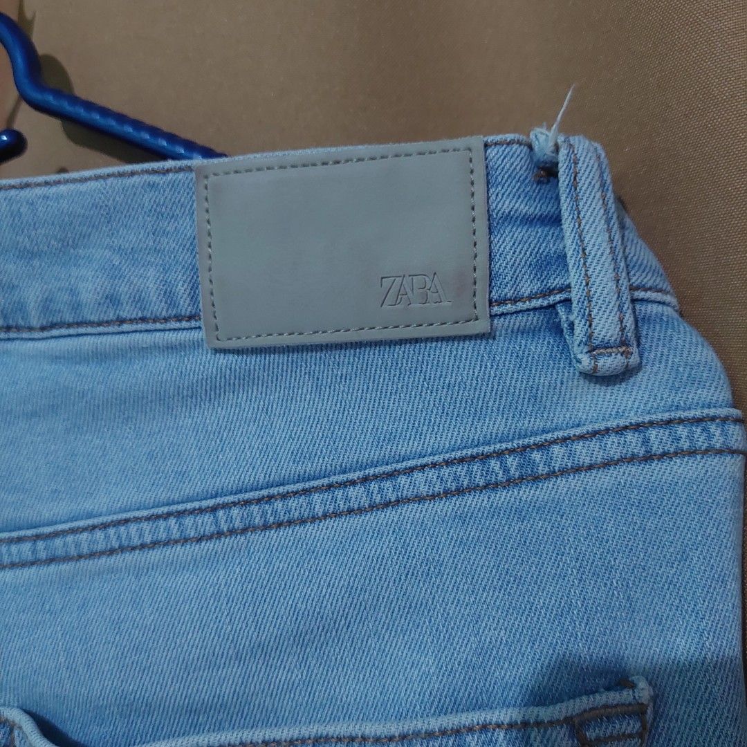 Zara Men's Slim Straight Jeans (Category: Jeans) located in San Jose del Monte. Submitted by ms.key (Listing ID 1379602438, Image 3). Description: RFS: DECLUTTERING 🧥 Brand: ZARA 👖 Type: Slim Straight Jeans 🧼 Condition: Used 3x only, no damage or stains 💸 Selling Price: ₱300 only 📦 shipping (J&T, FLASH EXPRESS, LBC) 💵 Payment via GCash DM me for more pics #ZARAPants.