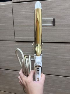 由 xoxo998. (刊登 ID 1384182169，圖片 1) 提交，位於 的 (類別：)，說明：。
