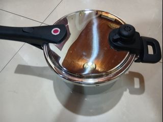 由 min671226423 (刊登 ID 1384197371，圖片 1) 提交，位於 的 (類別：)，說明：。