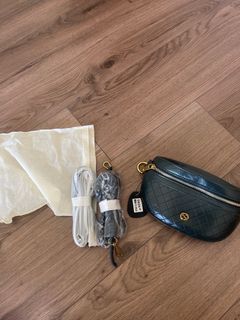 由 yuan._.ya (刊登 ID 1384101950，圖片 1) 提交，位於 的 (類別：)，說明：。