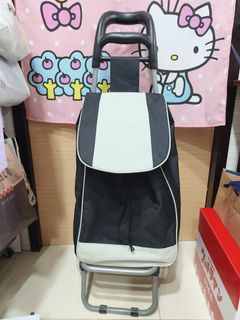 由 r22127534438494 (刊登 ID 1384149608，圖片 1) 提交，位於 的 (類別：)，說明：。