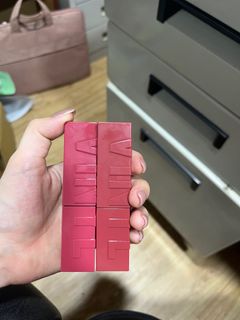 由 10551109224049 (刊登 ID 1384202719，圖片 1) 提交，位於 的 (類別：)，說明：。