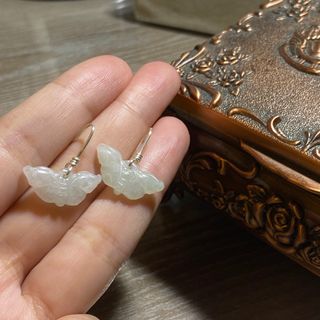 由 merlin_handcrafted (刊登 ID 1384224067，圖片 1) 提交，位於 的 (類別：)，說明：。
