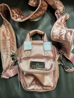 （分類：）位於 。 由 ky1234567 提交（商品編號 1379305008，圖片 1）。簡介： 。