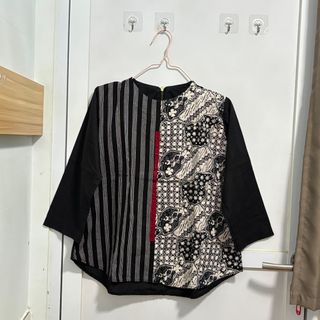 (Kategori: ) berada di . Dikirim oleh obral.dibuangsayang (ID iklan 1384105191, Gambar 1). Deskripsi: .