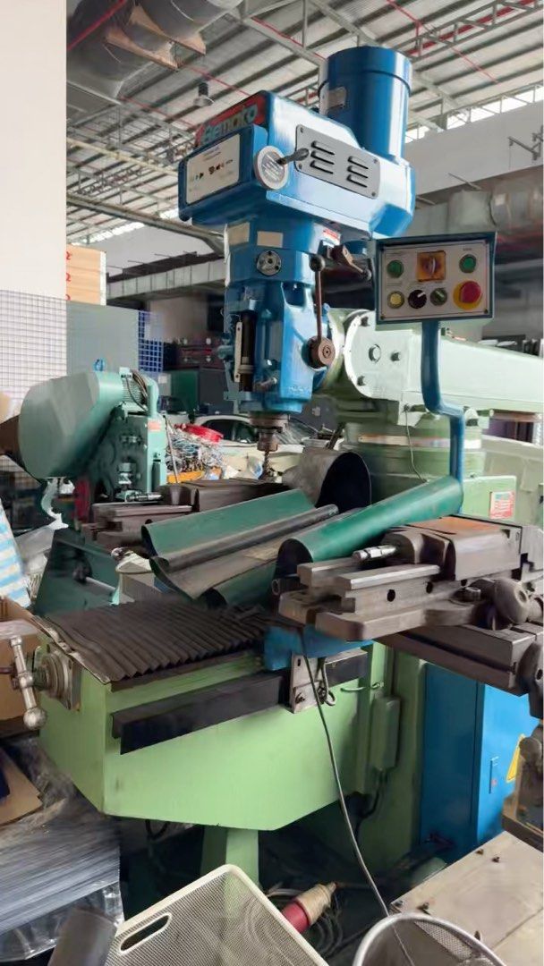 Benato 5VM Milling Machine taiwan, Everything Else on Carousell