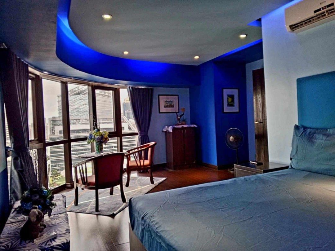 BGC 2BR 97sqm condo forsale (Category: Apartments & Condos) located in Makati City. Submitted by mowglitailor (Listing ID 1384186550, Image 1). Description: Selling or for rent our unit if your interested. THE MOST AFFORDABLE CONDO IN BGC EXCELLENT INVESTMENT OPPORTUNITY Excellent for AIRBNB, 5th Ave, BGC. Taguig, Manila 20th Floor Bi-Level Corner Unit 97sqm 2 bedrooms 2 T/B Views to Manila Bay, Manila Polo Club, Manila Golf Club, BGC, Ortigas, F
