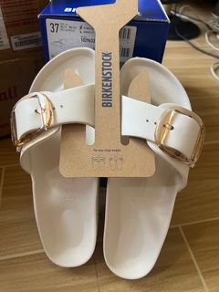 (Category: ) located in . Submitted by the.fashion.counter (Listing ID 1384069400, Image 1). Description: .