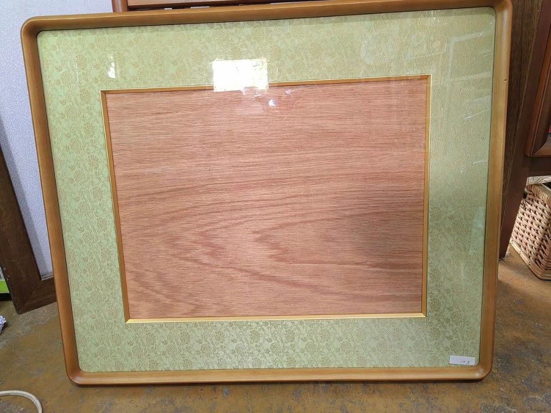 Blank Wood Frame (Category: Frames & Pictures) located in Cebu City. Submitted by dudes_villanueva (Listing ID 1384181626, Image 3). Description: Blank Wood Frame 📌Solid Wood Frame with Clear Acrylic Cover 📌Excellent Condition 📌Brand New 📐Measurement: Frame Size- 25.75x21.5 inches Display Size - 17.75x13 inches.