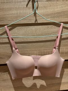 (Category: ) located in . Submitted by chloe278 (Listing ID 1384091899, Image 1). Description: .